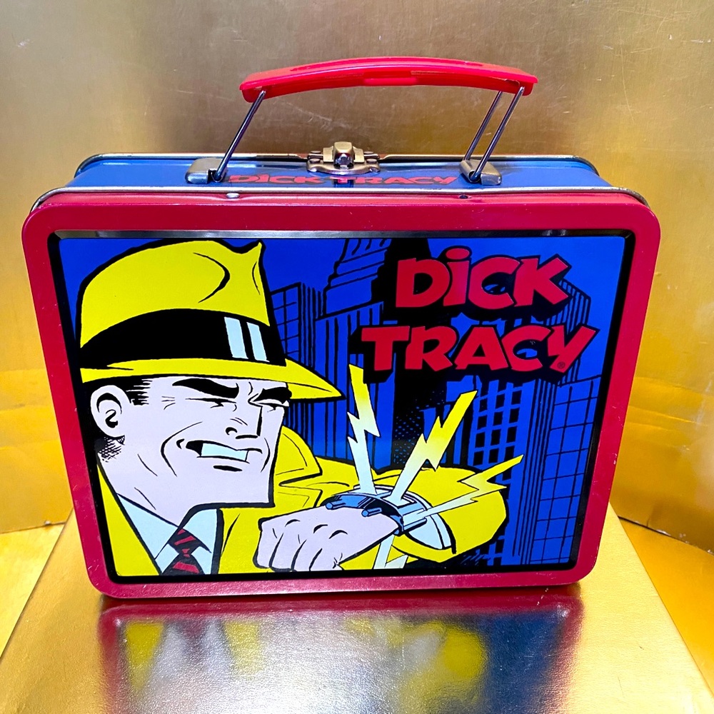 DICK TRACY VINTAGE COLLECTIBLE 1998 METAL TOTE LUNCHBOX & 199O APPLAUSE FIGURE - Picture 5 of 15
